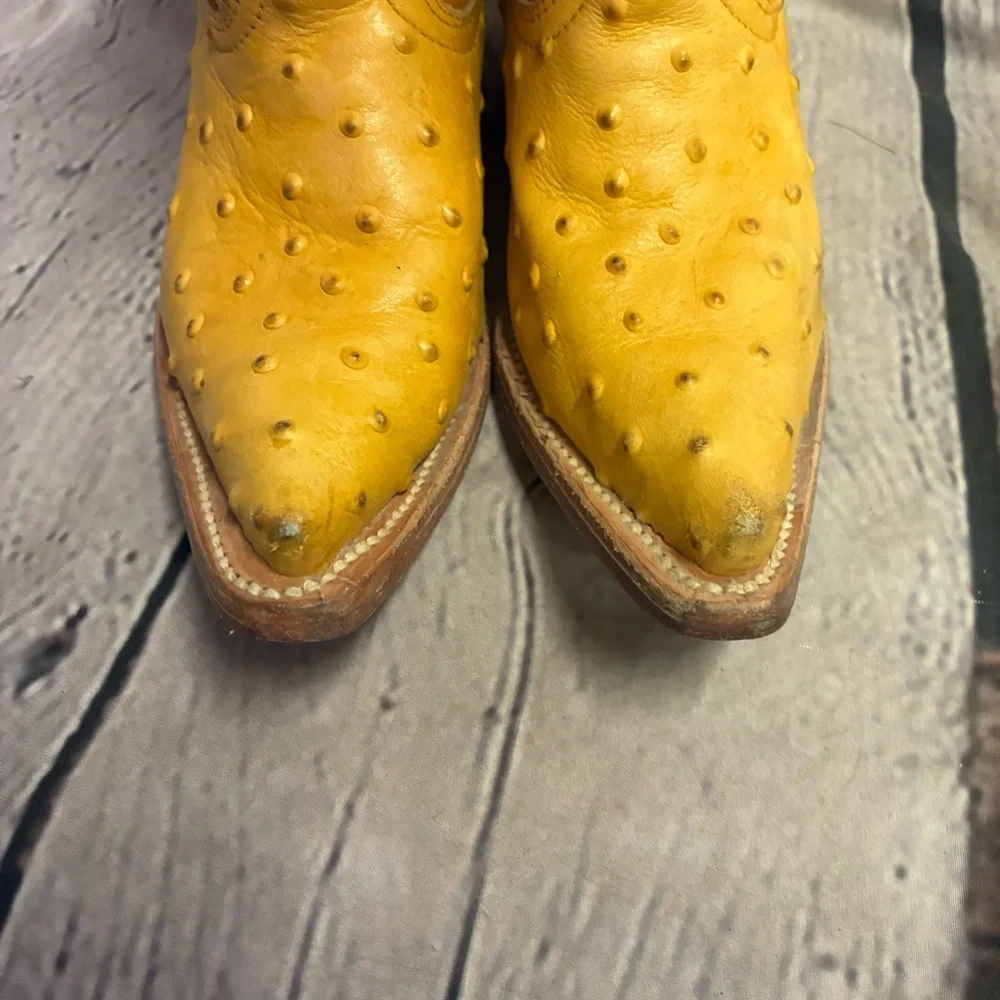 montenegro kids western ostrich print boots made in mexico yellow gold sz 6-6.5?